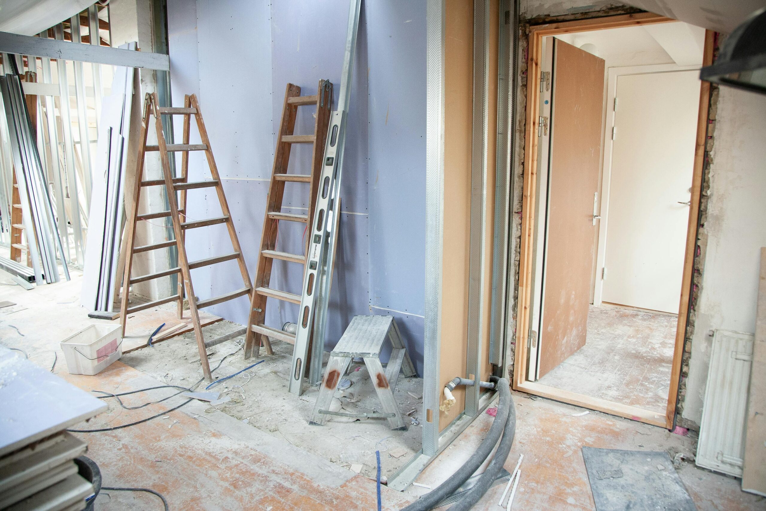 You could seek compensation if you suffered distress and/or inconvenience because a contractor duped you into using spray foam